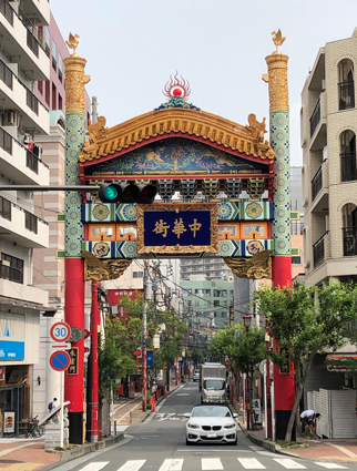 中華街・朱雀門